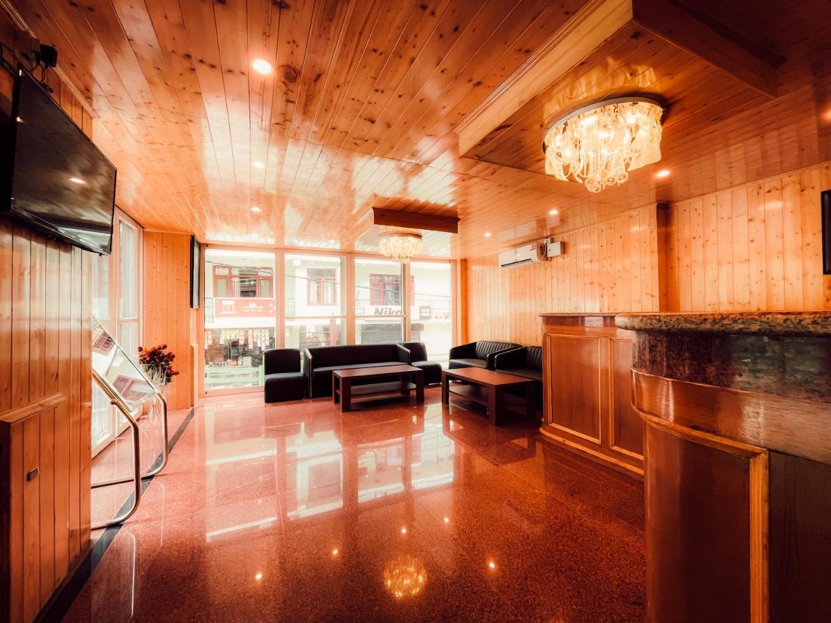 Hotel New Vistas - Manali (Himachal Pradesh) — Photos 1